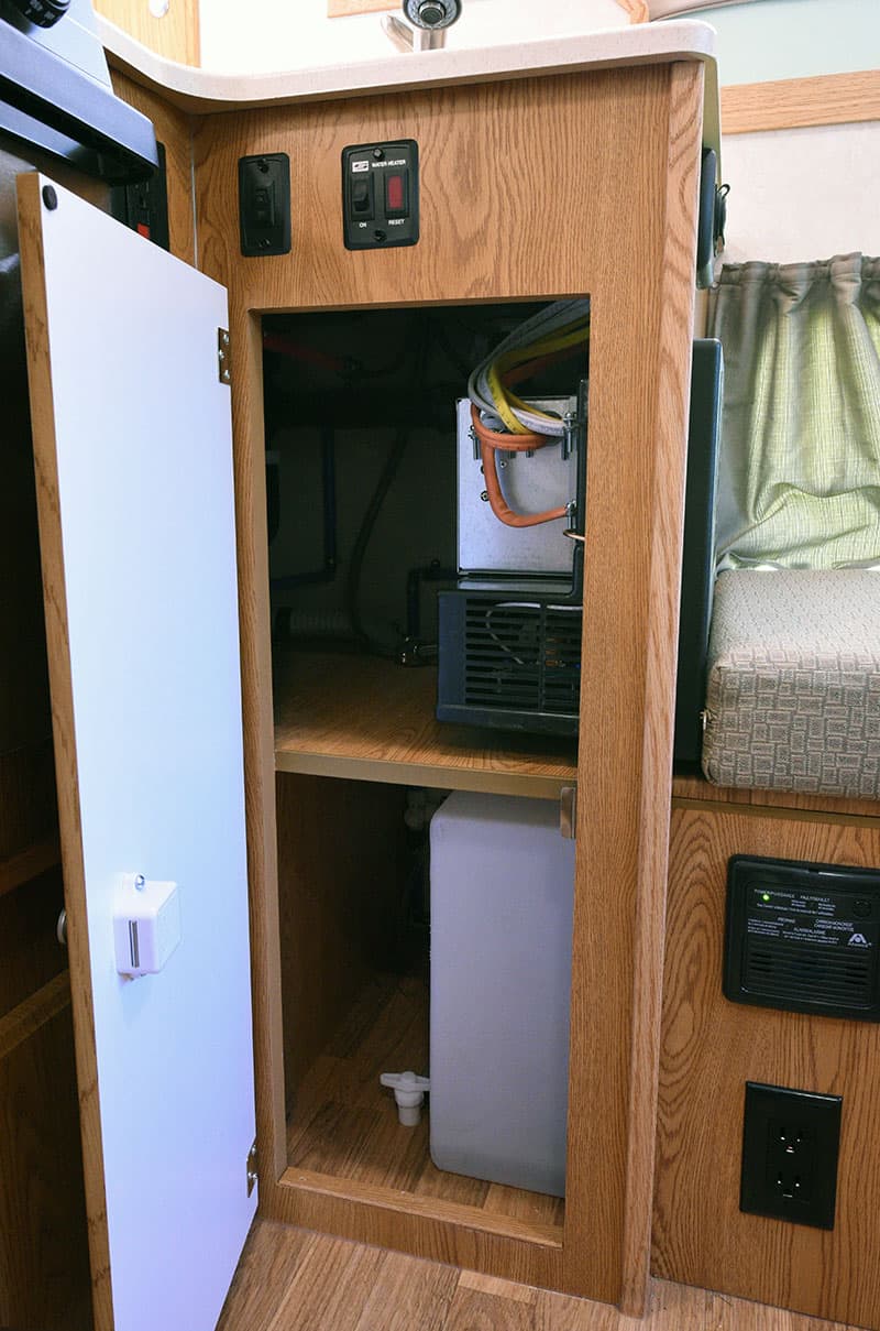 Northstar 12STC Kitchen Under Sink Storage