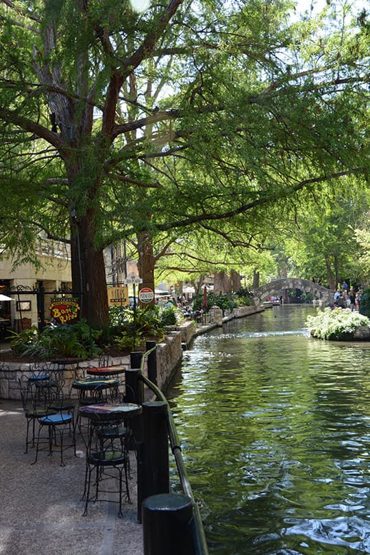 SanAntonio-BIG-RiverWalk-Scenery3