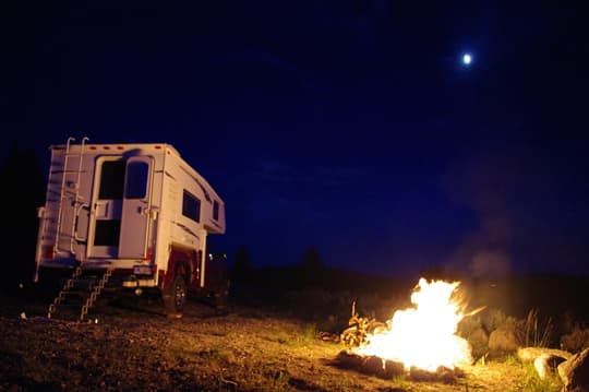 family-camps-Mikes-Campground-at-Night