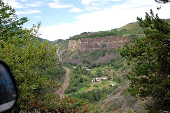 British-Columbia-Telegraph-Creek-Road-9
