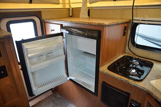 Palomino-SS-600-BIG-INT-RefrigeratorOpen