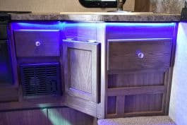 Palomino-RV-2016-blue-lighting-6