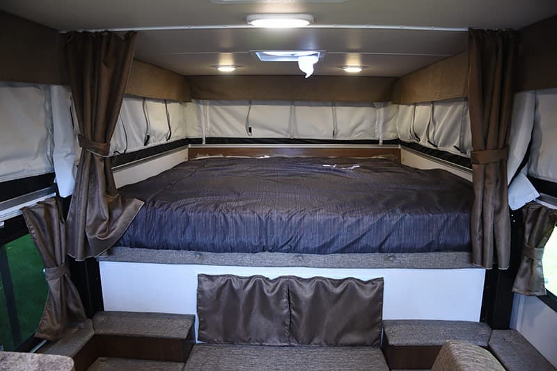 Palomino SS-500 north-south cabover bed