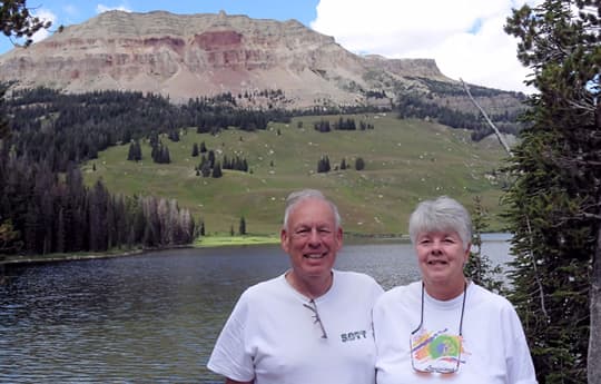 Wyoming-Beartooth-Lake-mary-jim