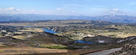 Wyoming-Beartooth-Summit-View