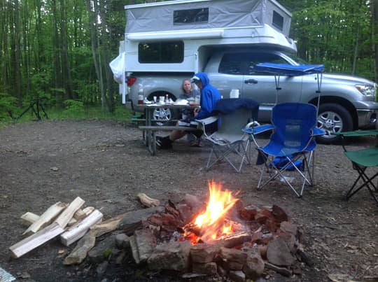 painting-on-the-road-campfire