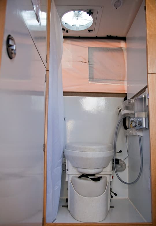 world-ready-rig-Composting-Toilet