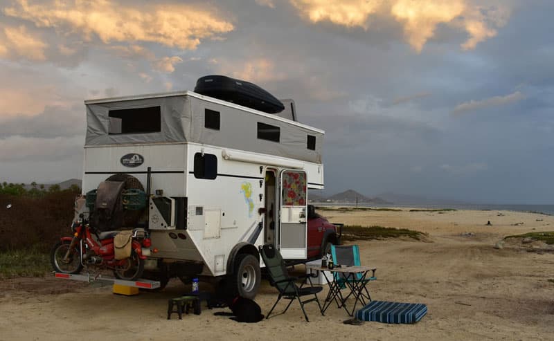 Phoenix Chassis Mount Pop Up Beach Camping