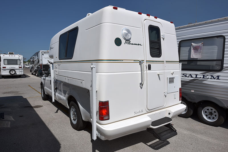Roamer Camper Exterior Rear Three Quarter Driver