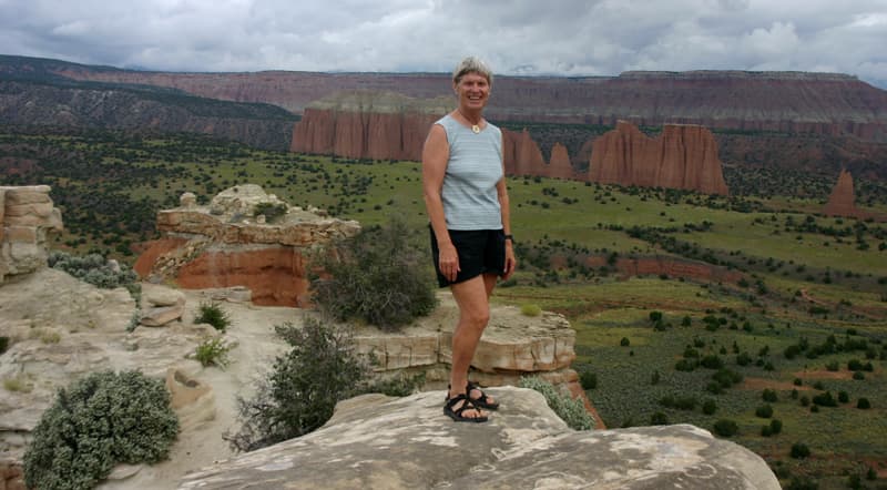 Scenic-Overlook-of-Upper-Cathedral-Valley