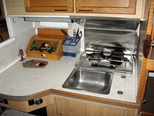 camper-interior-kitchen-close-up