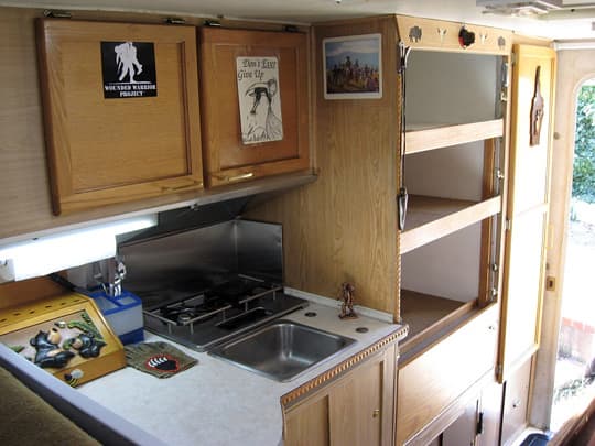 camper-interior-kitchen