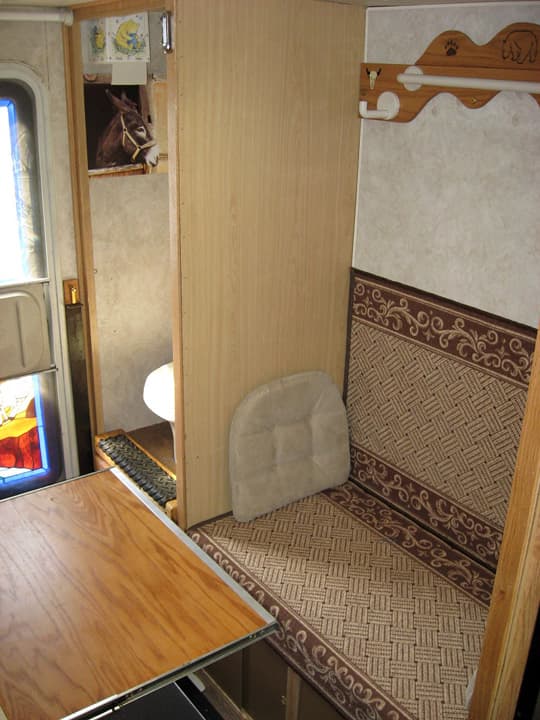 camper-interior-sitting-area