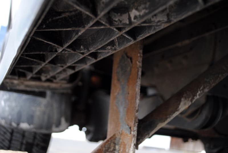 Step to Truck brace on frame