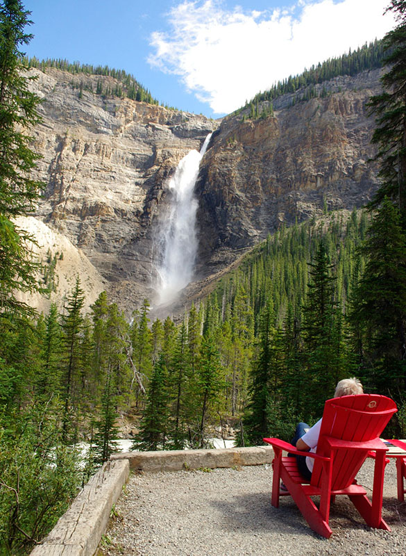 Takakkaw Falls Yoho National Park