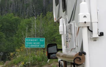 Trans-Labrador-Highway driving signs