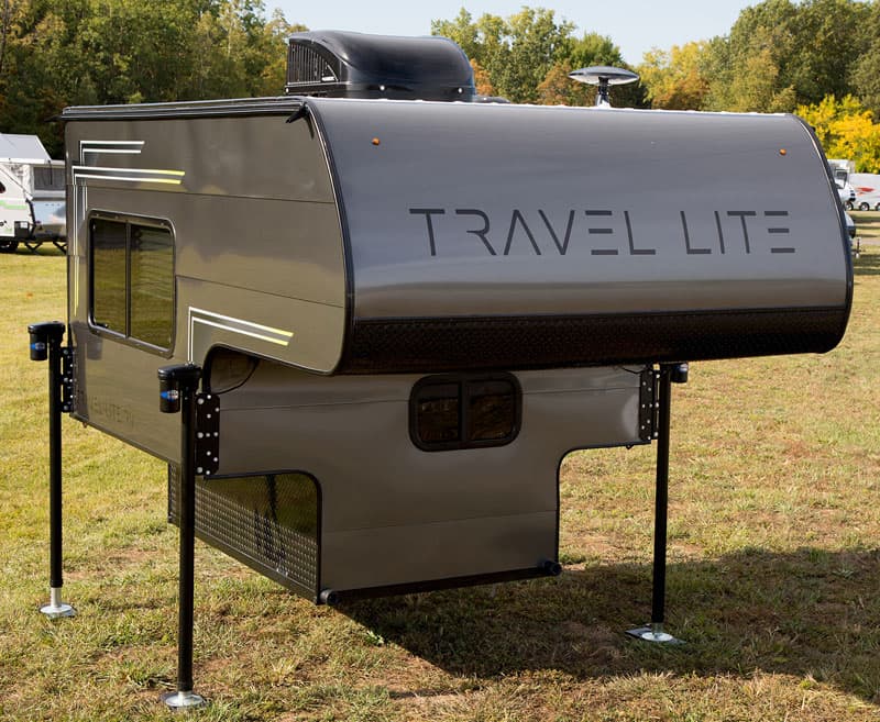 who manufactures travel lite campers