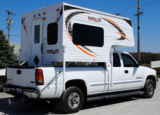 Travel Lite 625 on a long bed truck with the tailgate closed