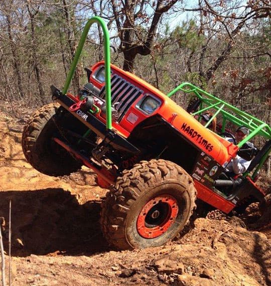 gooseneck-trailer-jeep-wheel-up