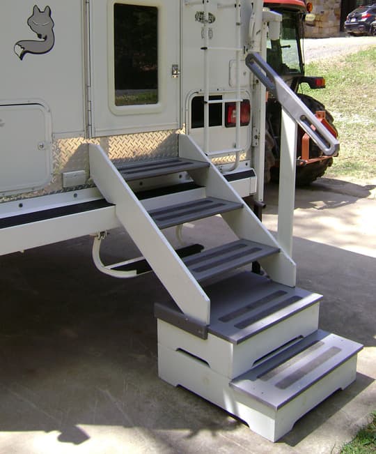 Entry Step Solutions For Truck Campers - Truck Camper Magazine