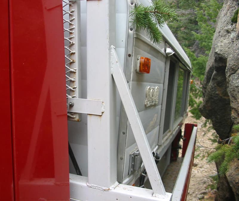 Unimog Fits In Tight Spaces