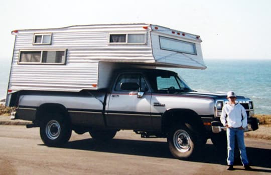 vintage-campers-four-star-camper