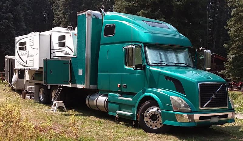 Volvo 670 Conversion Truck