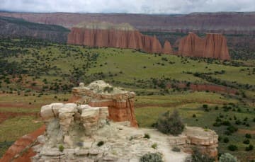 Walls-of-Jerico-and-the-Great-Basilica-From-the-Scenic-Overlook