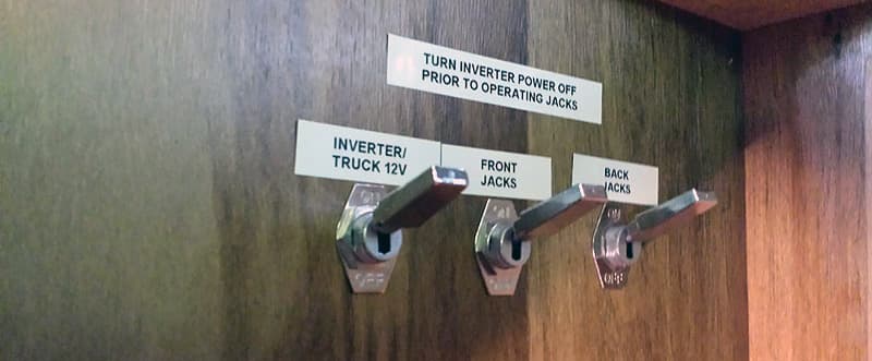 electric jack switches and inverter