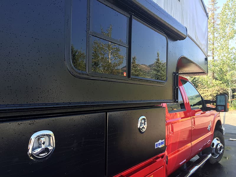 dull black color on pop-up truck camper