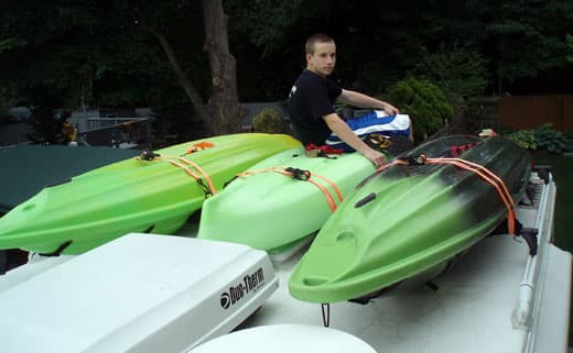 kayaks-roof-camper