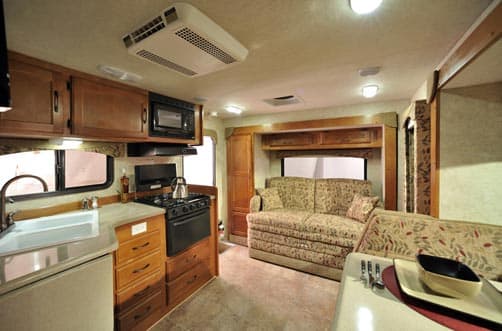 2012 Eagle Cap 1160 is wider than most truck campers