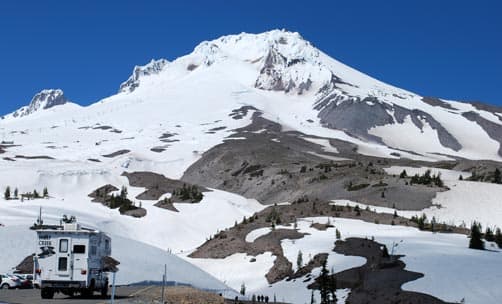 Mt Hood and the Wolf Creek 850