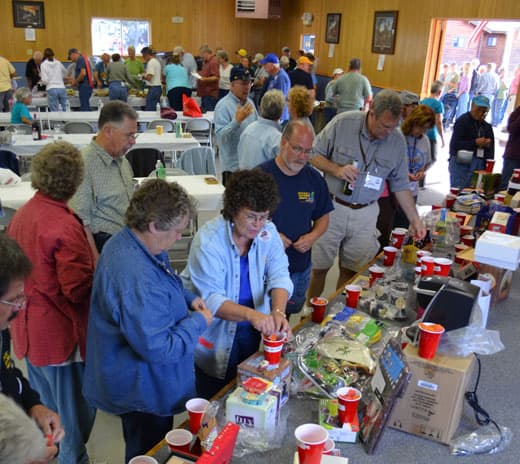 How-To-Run-A-Rally-raffle-set-up