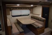 Lance-1172-dinette