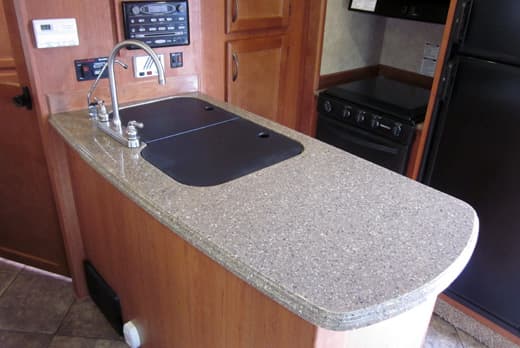 updates-Granite-coat-countertops