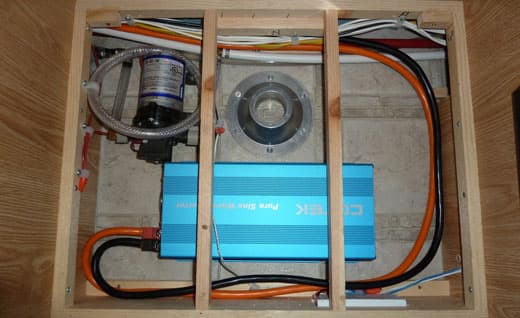 Hallmark-Camper-SA-Cotek-1000-W-pure-sine-inverter