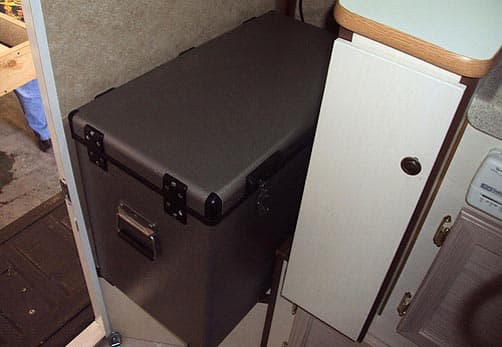 12-volt Luna Refrigerator