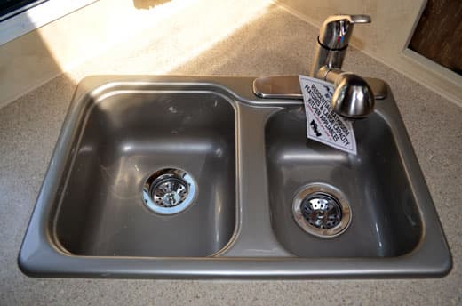 Arctic-Fox-990-Kitchen-Sink