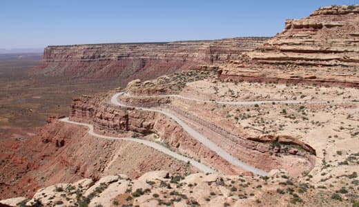 moki-dugway