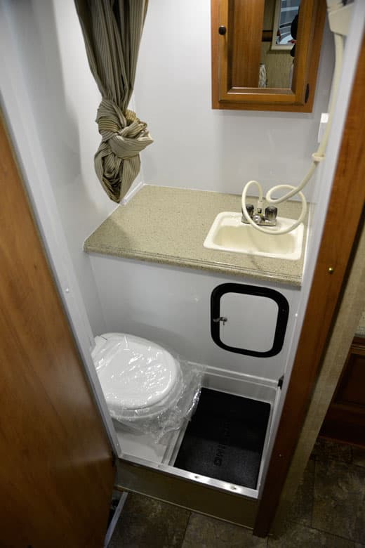 LVL2013-Palomino-BIG-HS2911-BATH