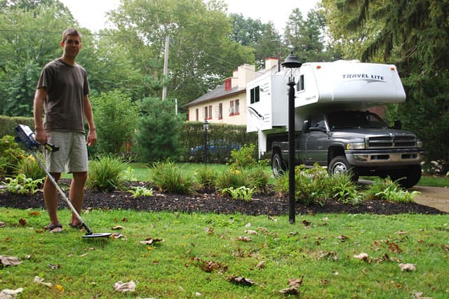 Gordon and his Whites Eagle II metal detector