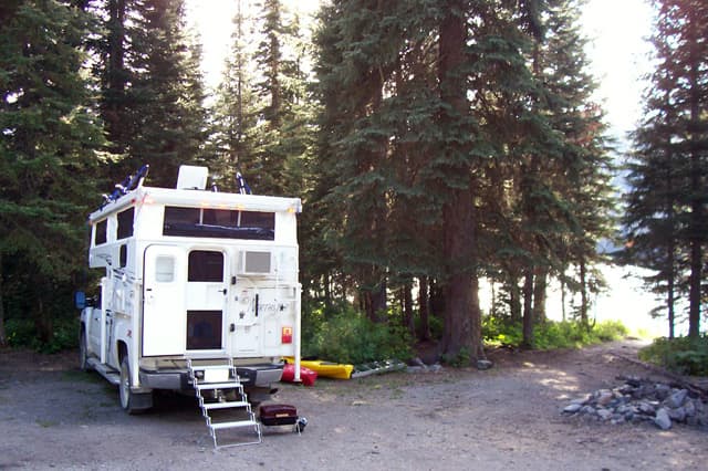 Upper-Whitefish-Lake-camping