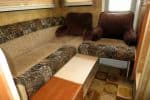 3-Dinette-sofa-7