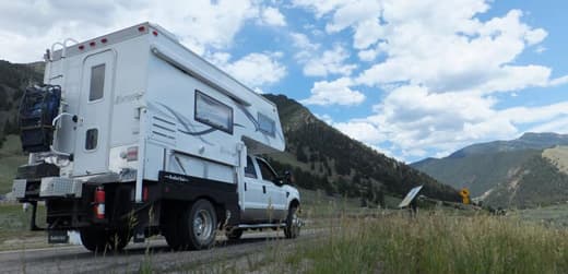 midwest-flat-bed-camper-rig