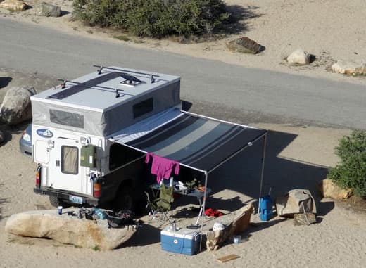 camper-awning