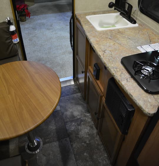 palomino-ss-550-kitchen-floor