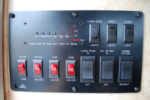 Palomino Maverick Max 2902 Control Panel