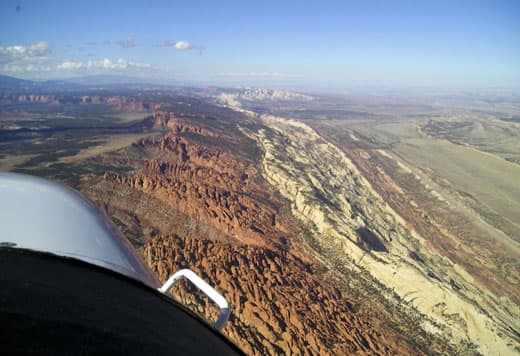 Capitol-Reef-National-Park-waterpocket-fold