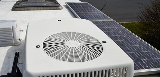 fuel-cell-camper-Solar-panels